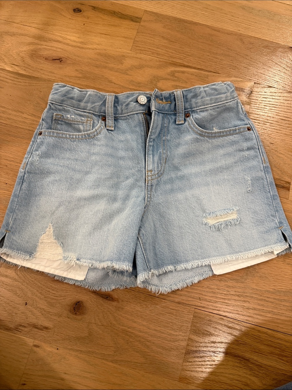 Old Navy Light Blue Distressed Denim Shorts - Women's